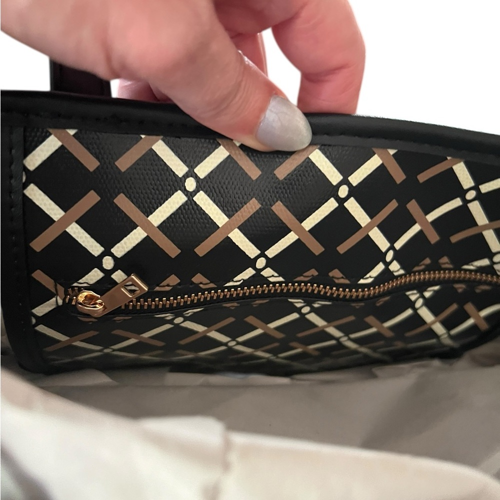 a new day Black and Cream Patterned Tote - Picture 6 of 10